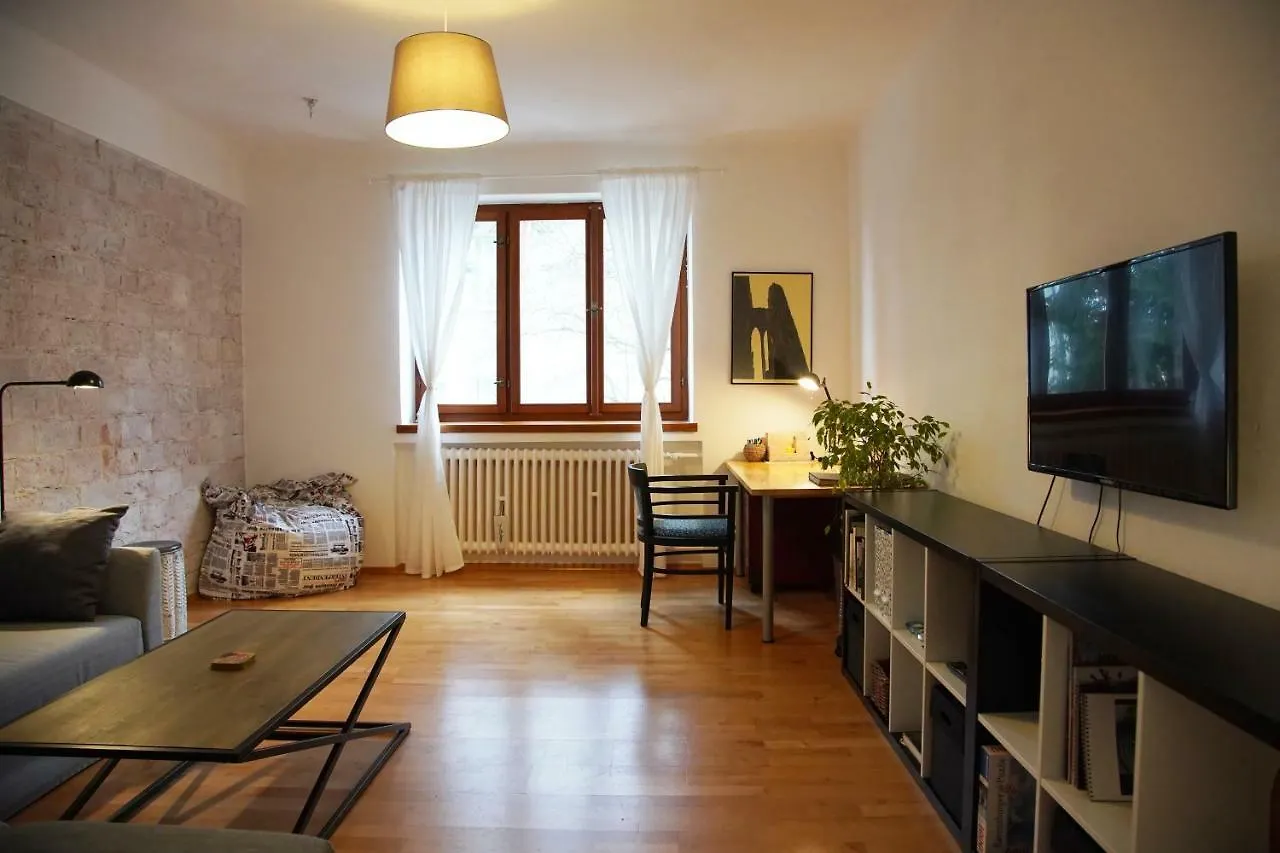 Apartman V Zahrade Praha Troja - Apartment In The Garden Prague Troja