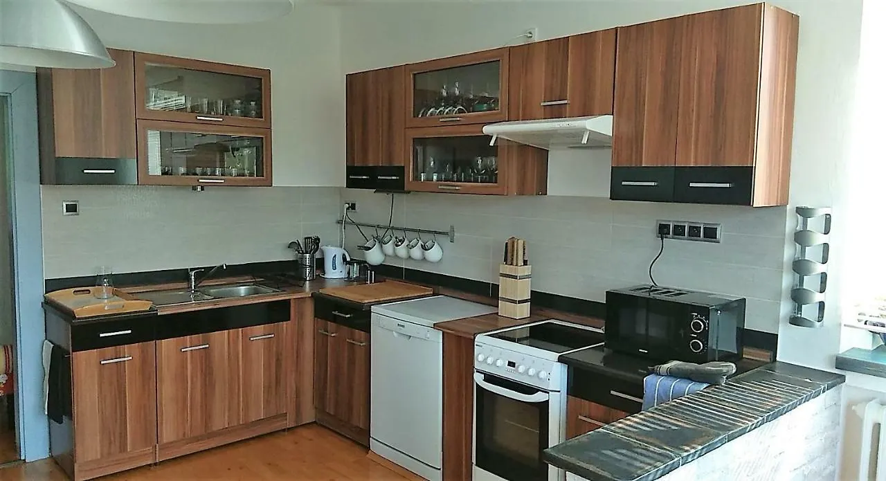 Apartman V Zahrade Praha Troja - Apartment In The Garden Prague Troja